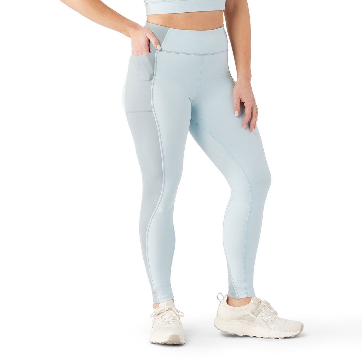 Nordstrom Canada shoppers love these lightweight leggings — and