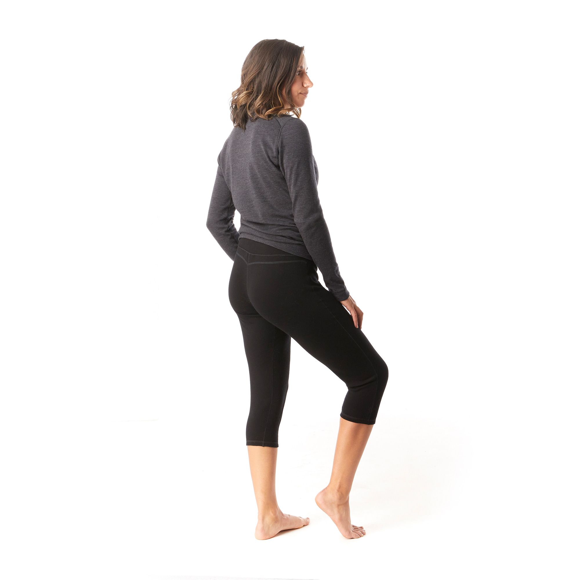  32 Degrees Womens Lightweight Baselayer Legging Form Fitting  4-Way Stretch Thermal